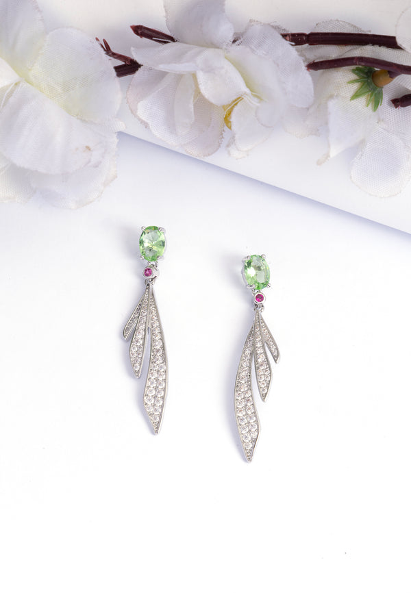 Pendientes de gota de pluma de color plateado